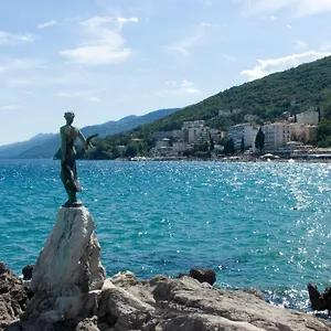 https://apartments-darinka-opatija.in-istria.net