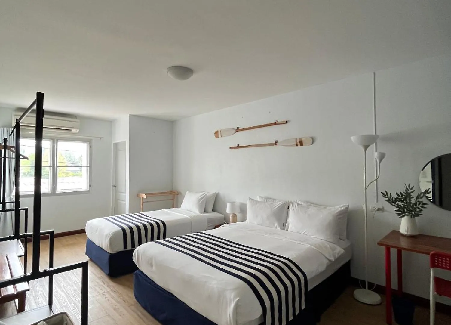 Nautical Home & Seashell House B&B Khao Lak Thailandia