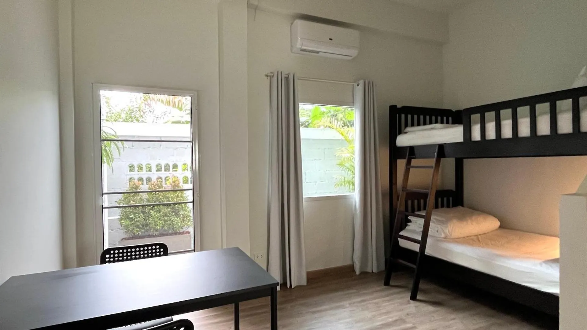 ** Bed & Breakfast Nautical Home & Seashell House B&B Khao Lak Thailandia
