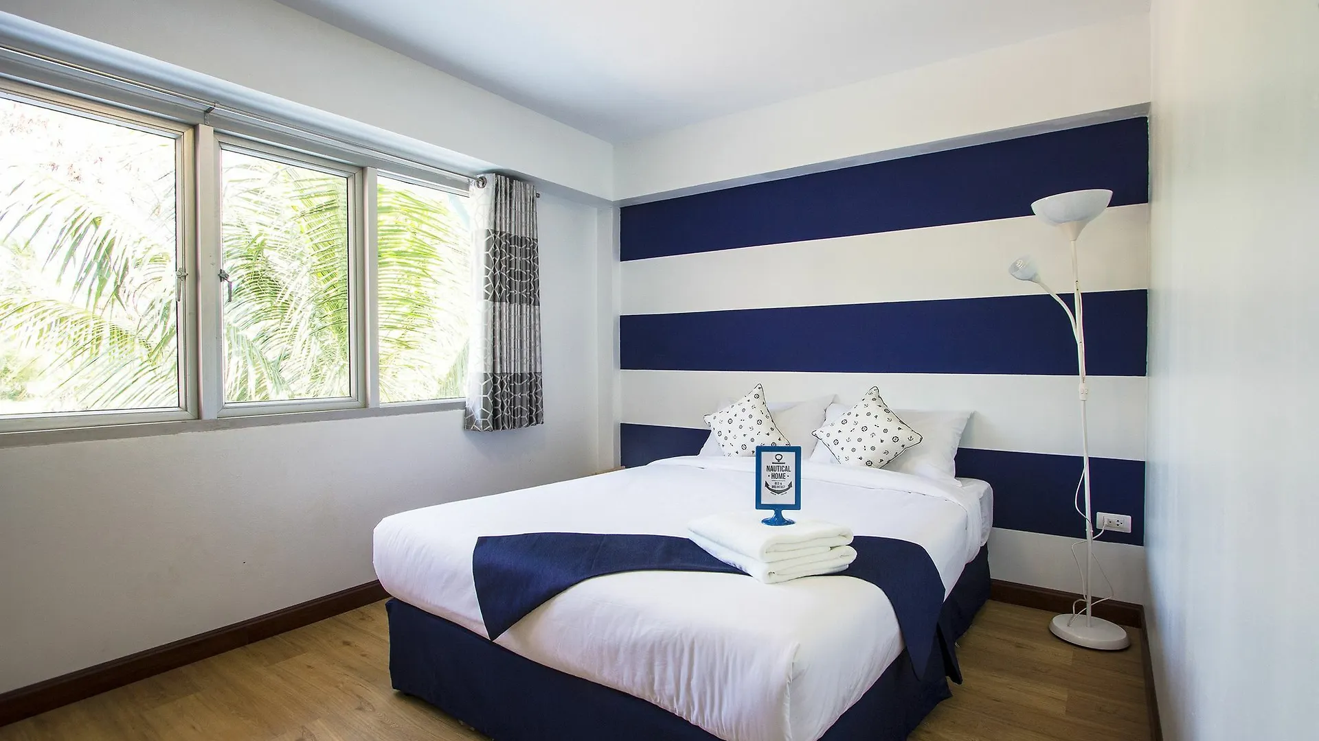 Bed & Breakfast Nautical Home & Seashell House B&B Khao Lak